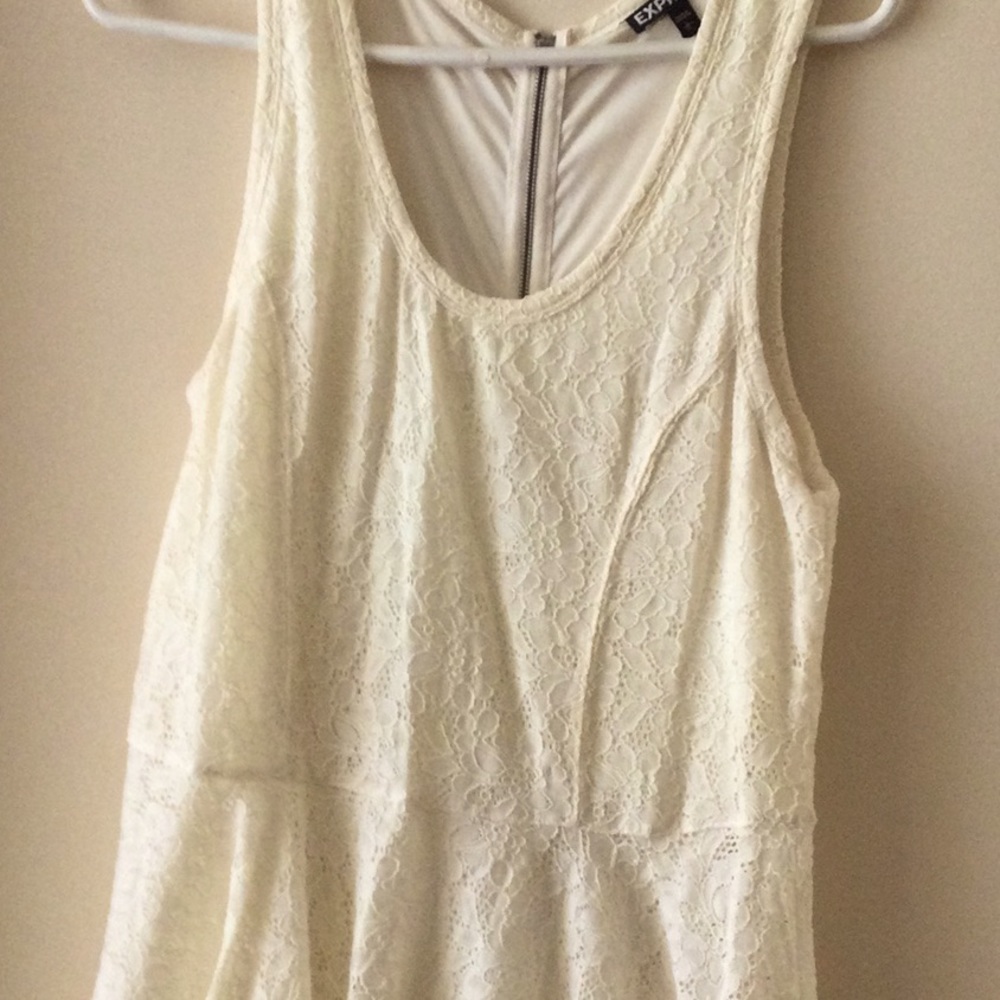 Cotton lace dress with lining